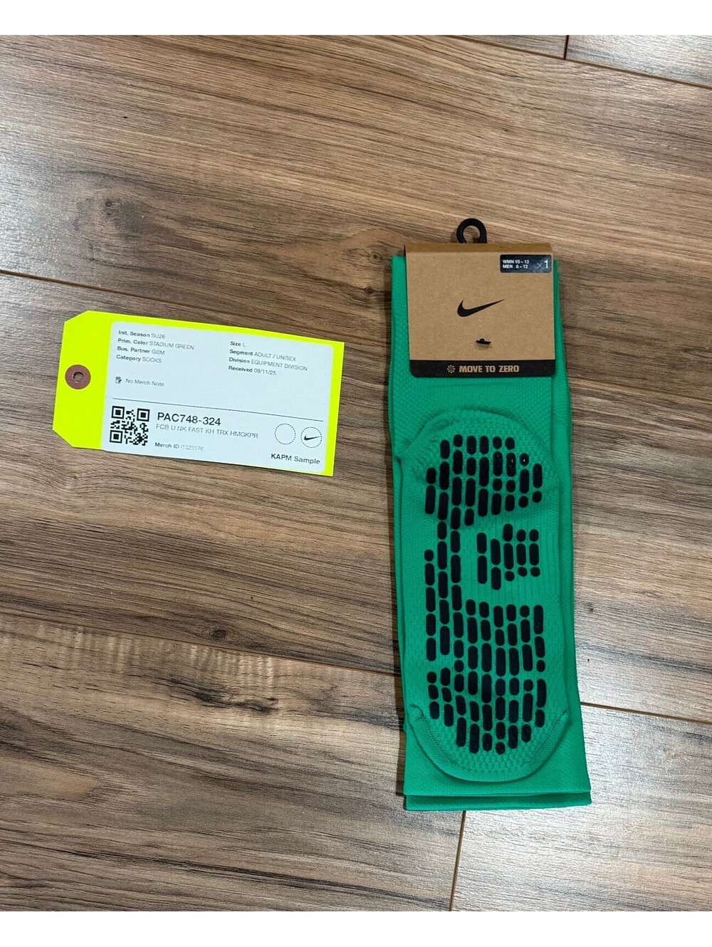 Nike Barcelona 26/27 Player Issue Matchwear Vapor Strike Knee-High Grip GK Socks